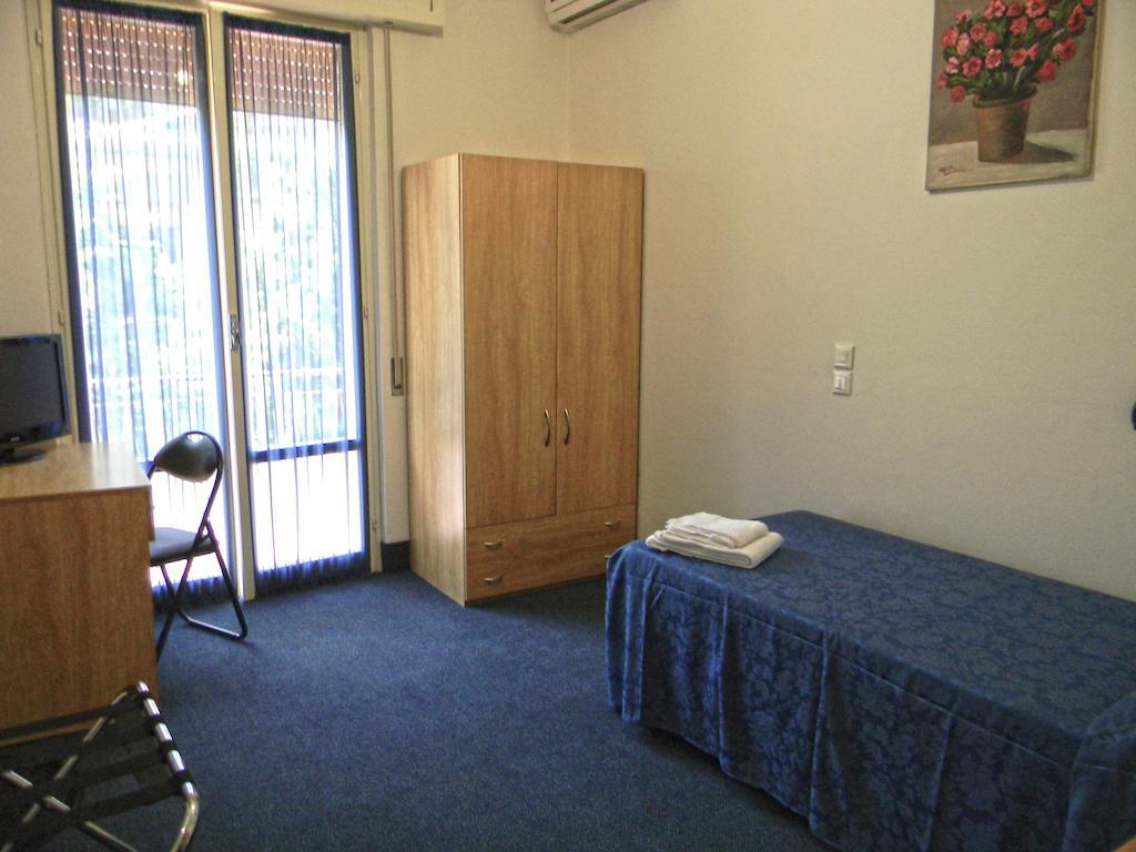 Hotel Villa Serena Castrocaro Terme Chambre photo